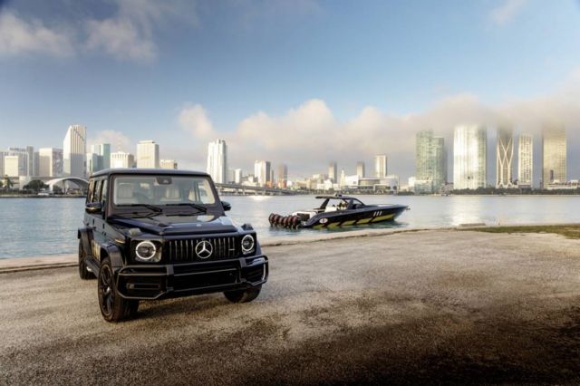 Mercedes-AMG G63 and Cigarette Racing 59' speedboat (5)