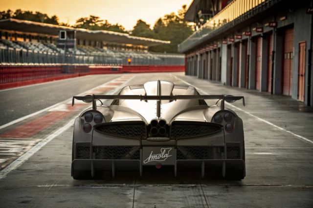 Pagani Imola track-focused hypercar (6)