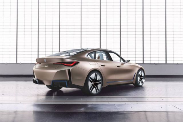 BMW i4 Concept (18)