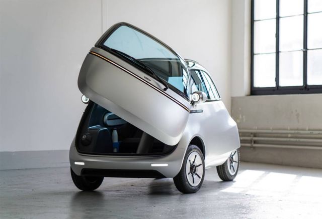 Micro electric bubble car and three-wheeled e-scooter (6)