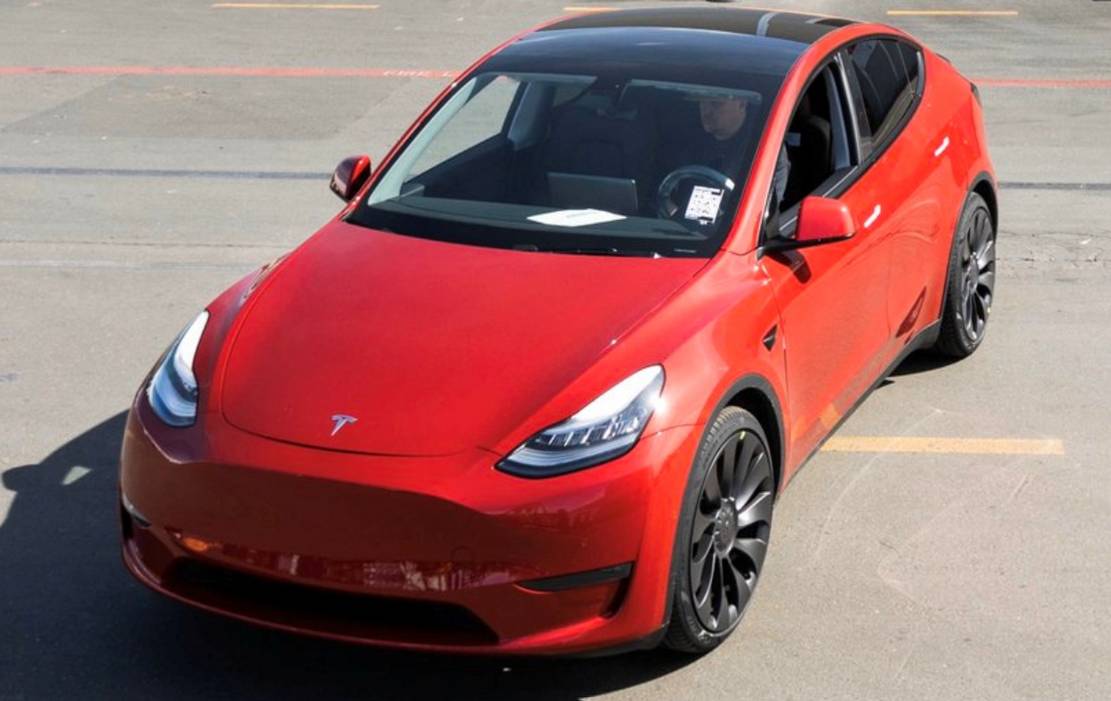 Tesla has built 1,000,000 Cars