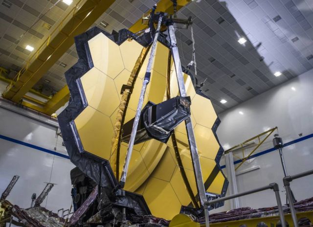 James Webb Space Telescope Full Mirror Deployment