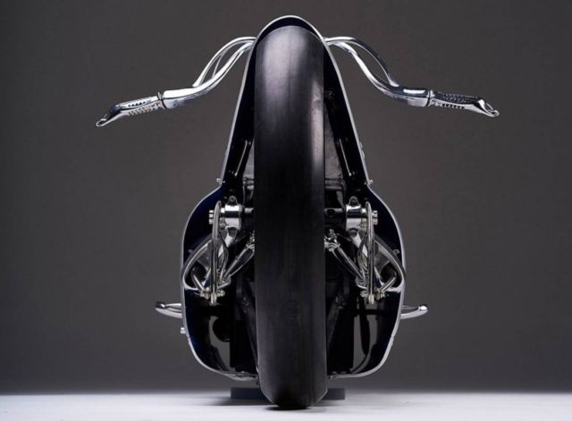 Fuller Moto's Futuristic 2029 Custom Motorcycle (1)