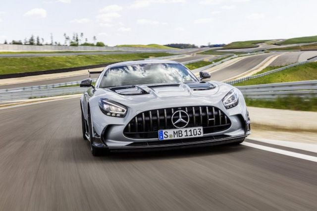 Mercedes AMG GT Black Series (13)