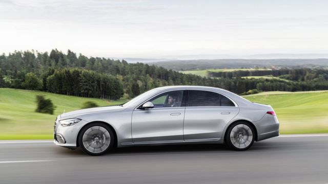 2021 Mercedes-Benz S-Class (27)