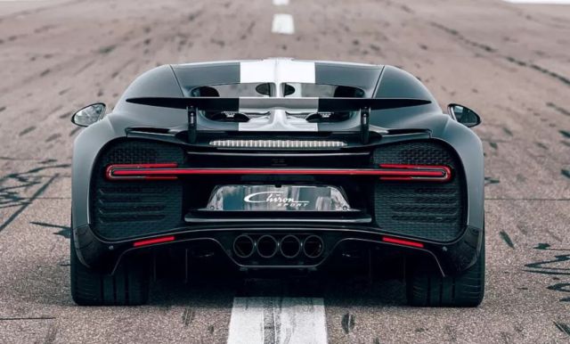 Bugatti Chiron Sport 'Les Legendes Du Ciel' (7)