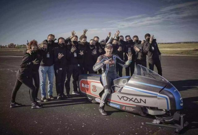 Voxan Wattman is the fastest electric motorcycle in the world (2)