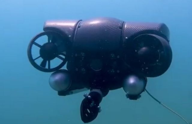 Deep Trekker Revolution NAV ROV (3)