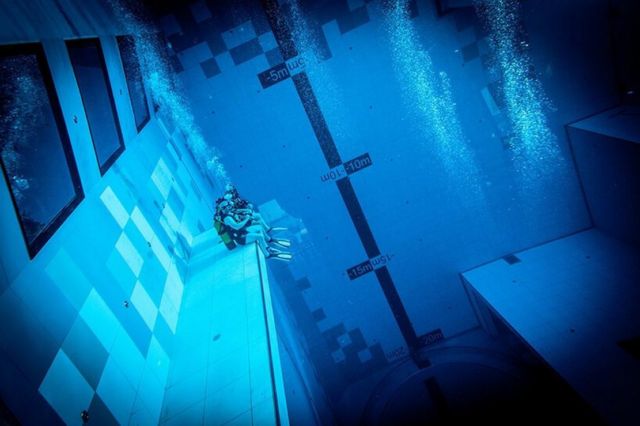 Deepspot deepest Diving Pool in the world (4)