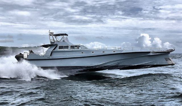 Wave-Piercing 75-Foot Explorer Yacht (12)