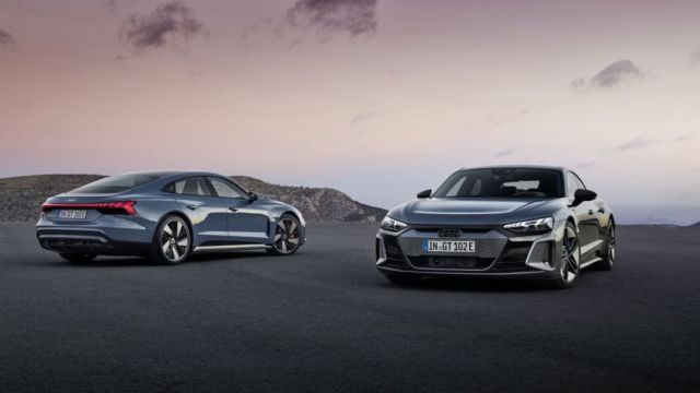 AUDI e-tron GT all-electric performance sportscar (13)