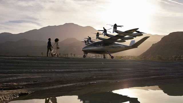 United Airlines just ordered $1 billion worth of eVTOL Air Taxis (2)