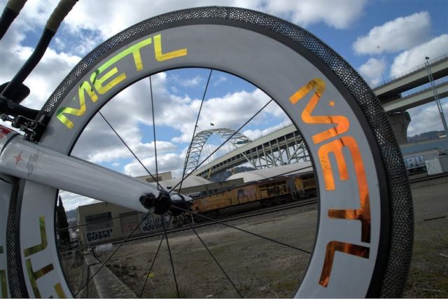 METL first space-age Alloy Bike Tire (1)