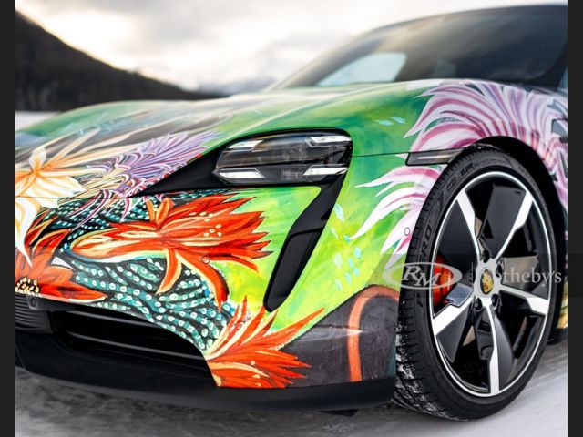 Porsche Taycan 4S Artcar (3)