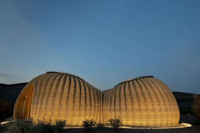 World’s first 3D Printed House in Raw Earth (9)