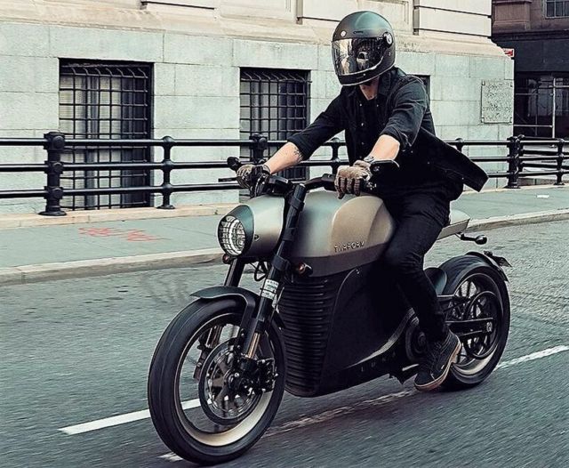 Tarform Luna electric Motorcycle (4)