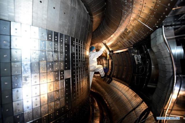 China's "artificial sun" nuclear fusion reactor