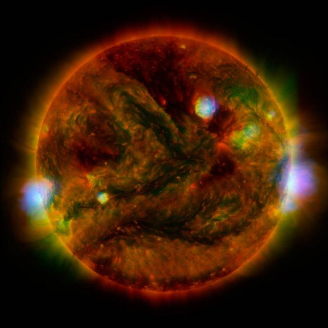 A stunning mosaic image of our Sun