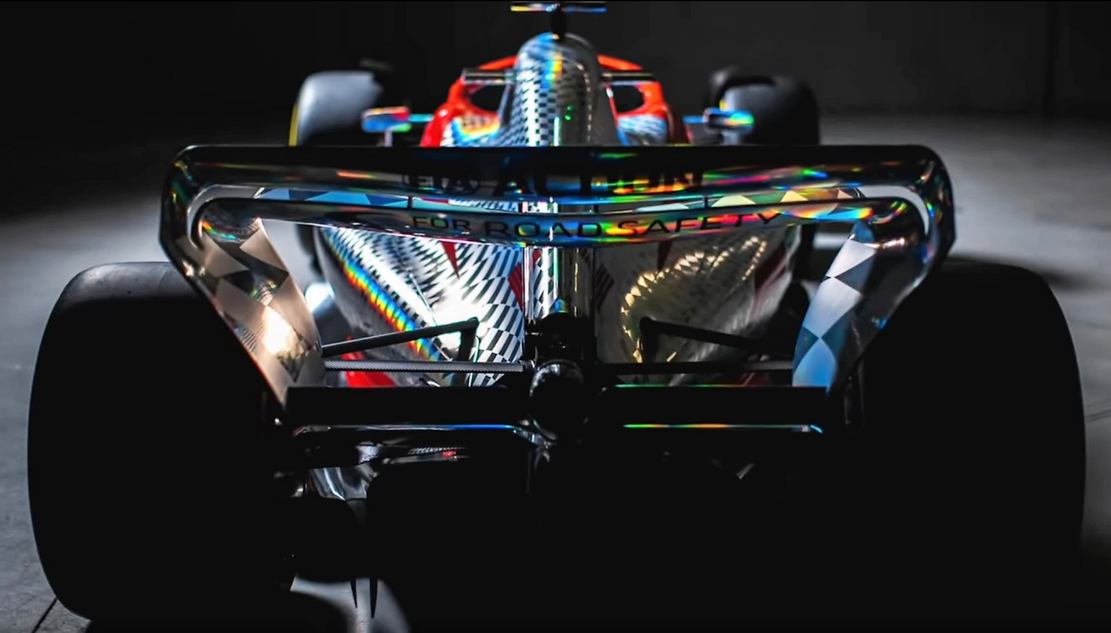 Formula 1's new Curvrd Wing