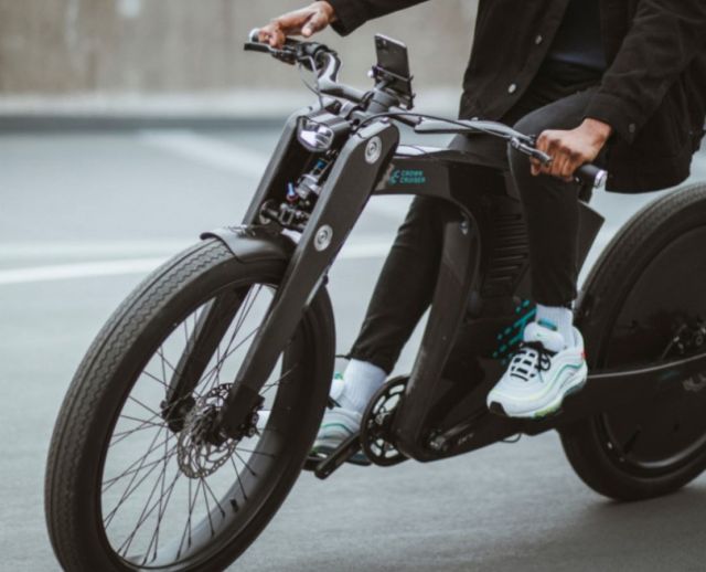 CrownCruiser Carbon Fiber e-Bike (9)