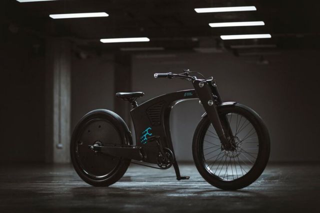 CrownCruiser Carbon Fiber e-Bike (7)