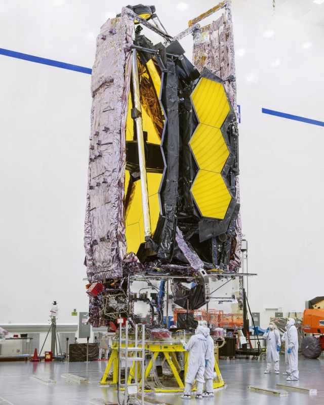 NASA James Webb Space Telescope