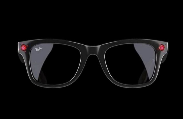 Ray-Ban Stories Smart Glasses 