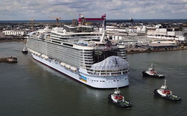 Wonder of the Seas world's Largest Cruise Ship (2)