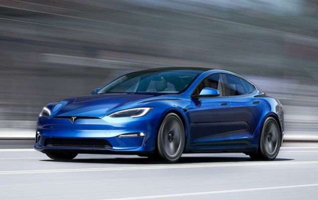 Tesla has more Luxury Car Registrations than Mercedes