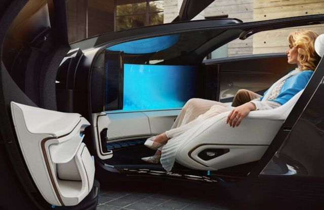 Cadillac InnerSpace Autonomous concept (1)