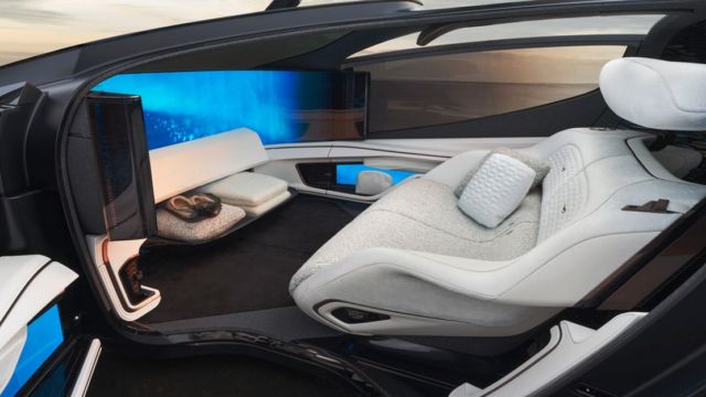 Cadillac InnerSpace Autonomous concept (11)