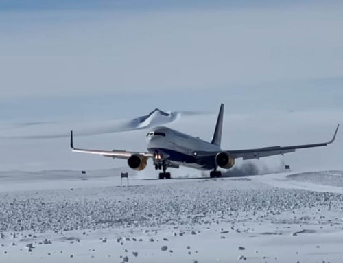 Icelandair B767 Landing and Takeoff in Antarctica