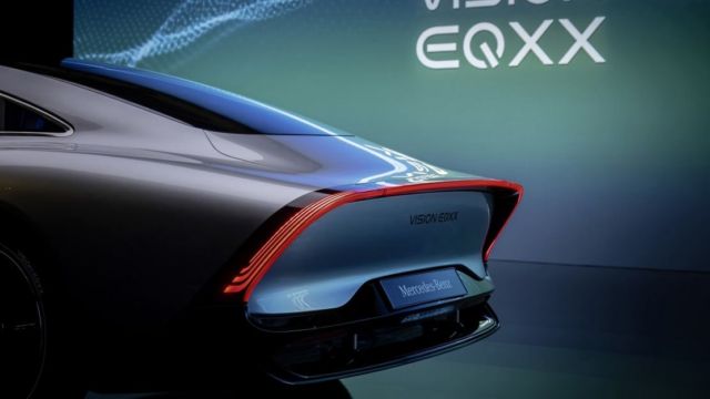 Mercedes-Benz Vision EQXX Concept (14)