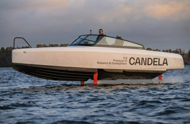 Hydrofoiling Candela C-8 electric boat
