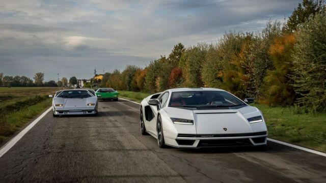 Lamborghini Countach LPI 800-4 (3)