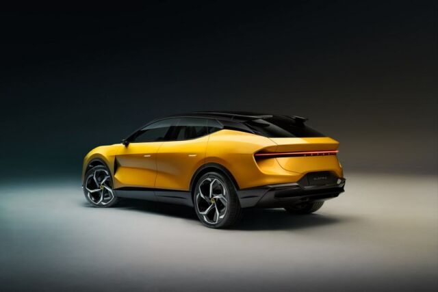 Lotus Eletre world’s first electric performance SUV (10)