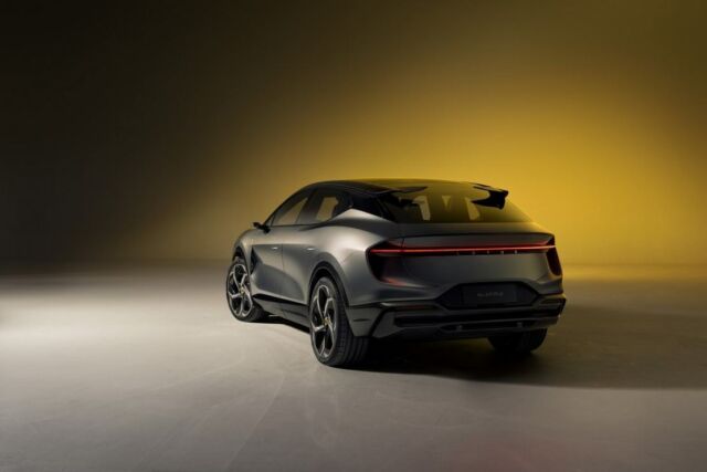 Lotus Eletre world’s first electric performance SUV (7)