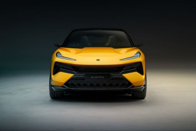 Lotus Eletre world’s first electric performance SUV (4)