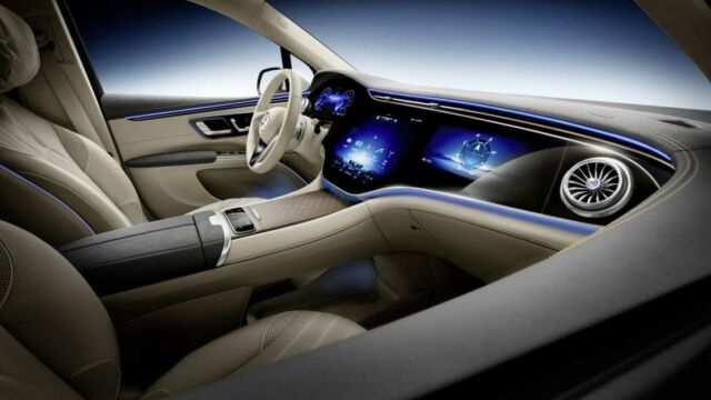 The Interior of the new Mercedes 2023 EQS SUV (6)