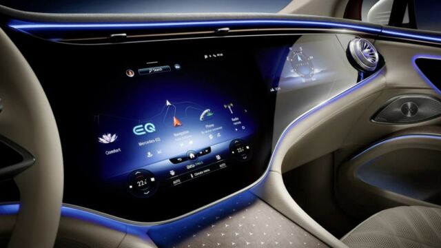 The Interior of the new Mercedes 2023 EQS SUV (4)