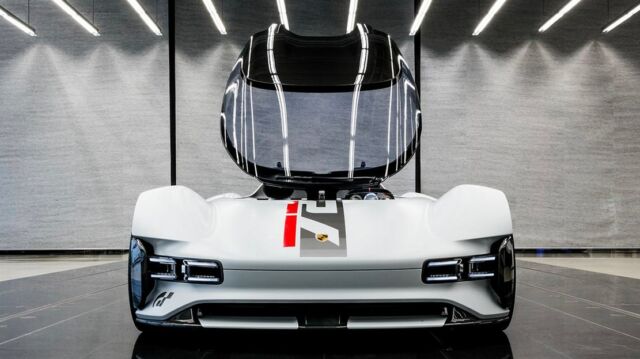 Porsche Vision GT made specifically for Gran Turismo 7 (1)