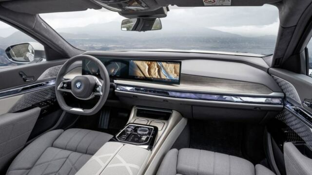 BMW 7-Series Sedan 2023 (5)