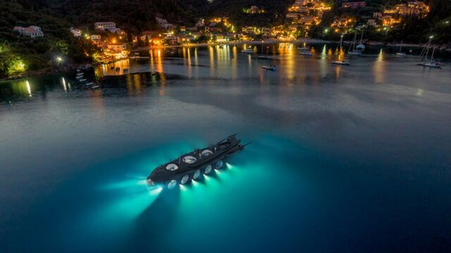 U-Boat Worx Under Water Entertainment Platform Submarine