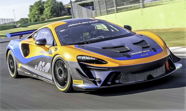 McLaren New Artura GT4 (2)