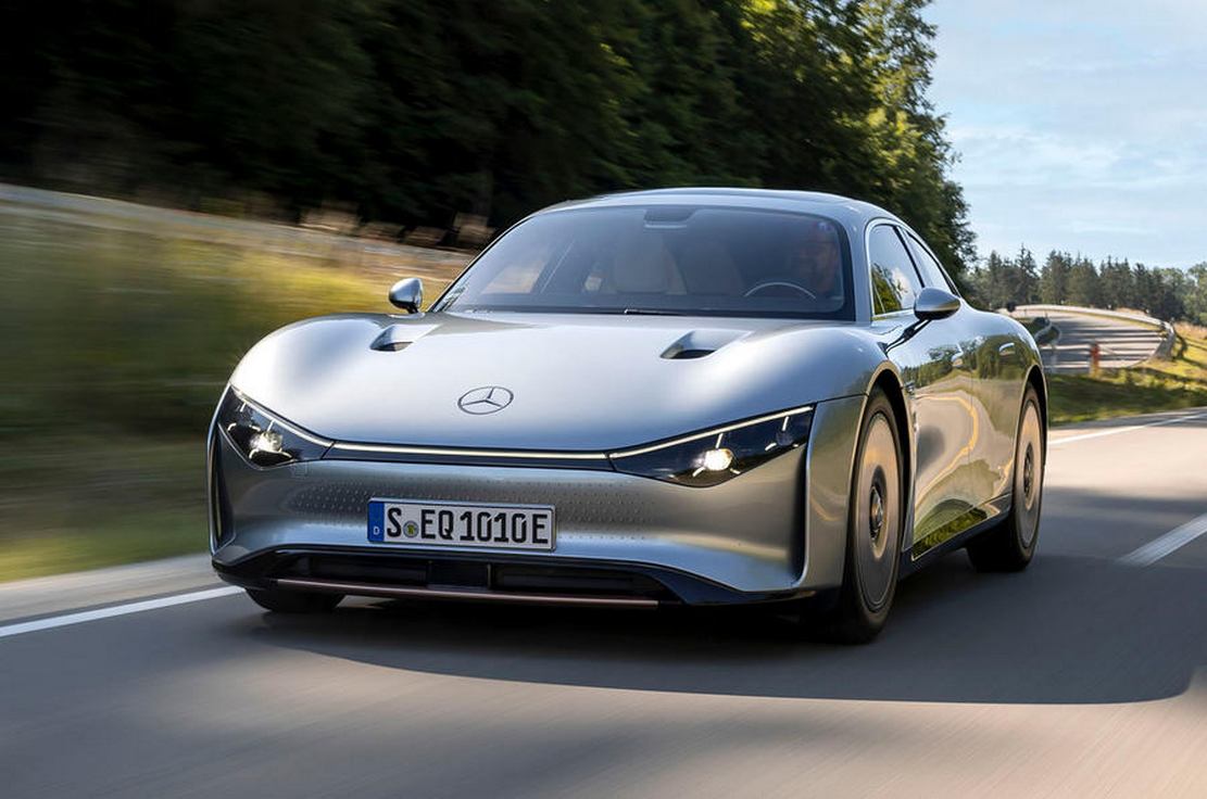 Mercedes-Benz Vision EQXX Concept First Drive Review (5)