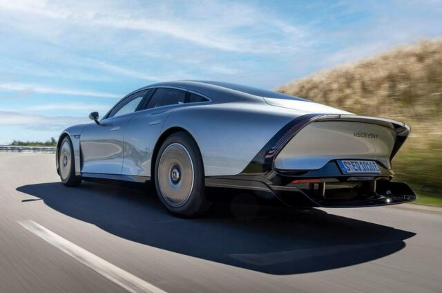 Mercedes-Benz Vision EQXX Concept First Drive Review (3)
