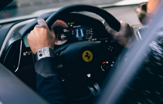 Richard Mille and Ferrari- the Thinnest Watch in the World (6)