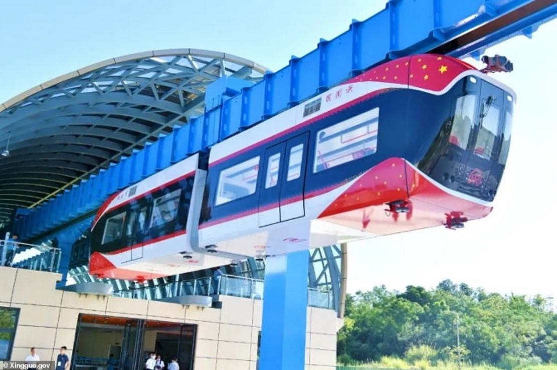 World’s first Suspended Maglev ‘Sky Train’ (5)