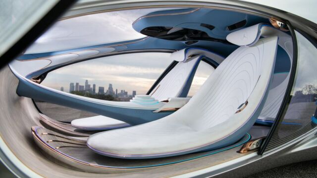 Driving the Mercedes Vision AVTR concept (4)