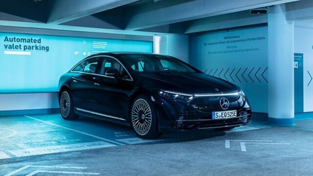 Mercedes-Benz Driverless Parking System approved